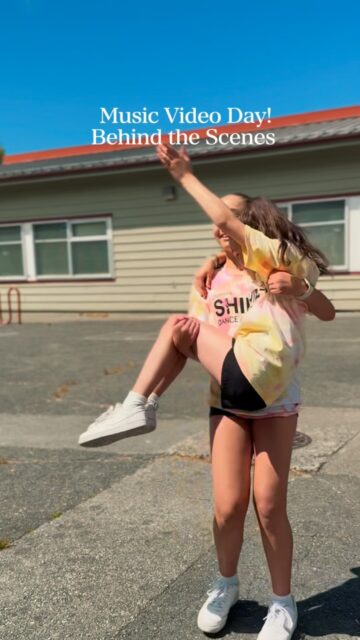 Here is some behind the scenes of our Live to Dance summer camp dancers filming their music video!
Music video coming soon💜