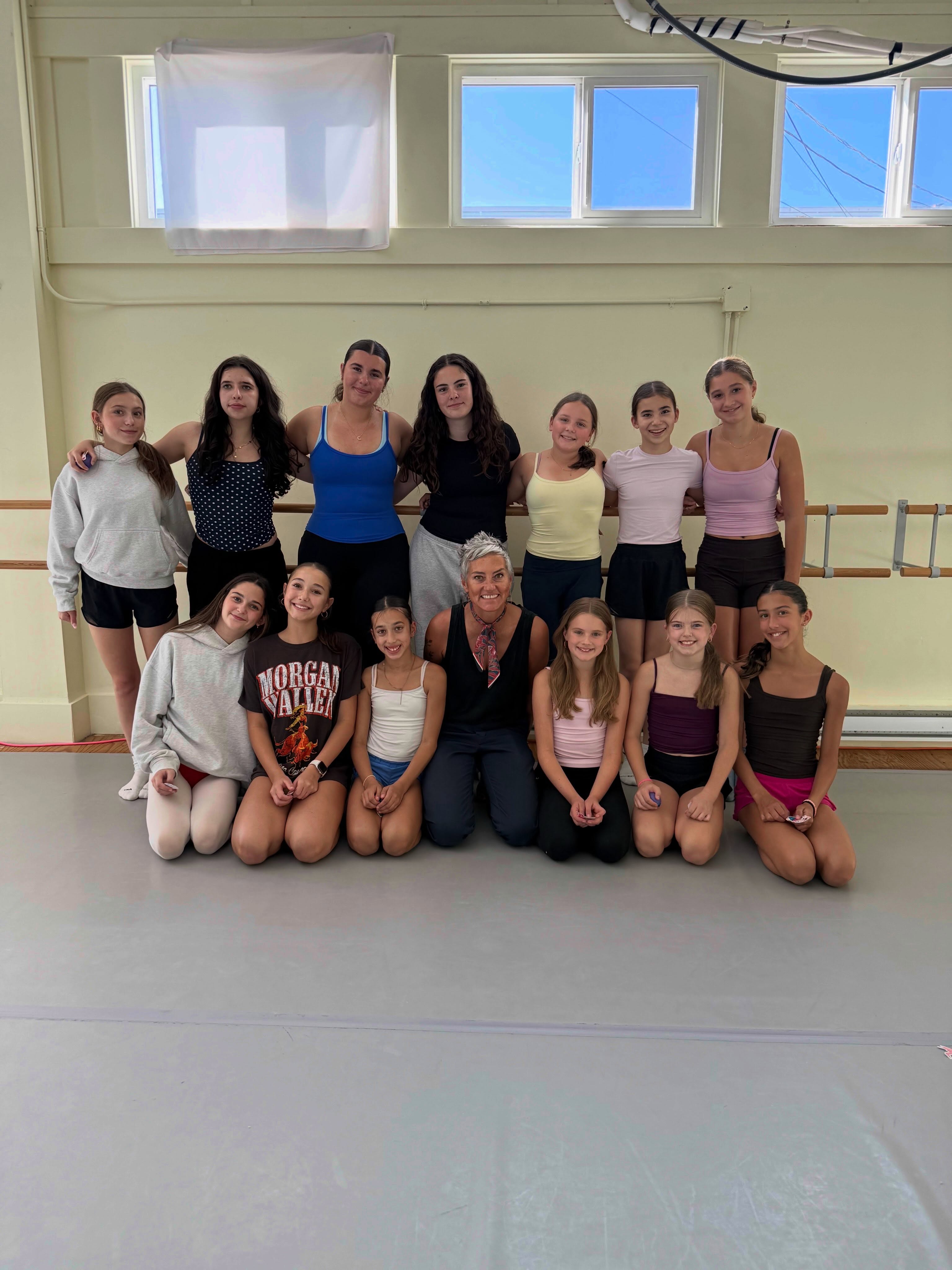 What a special day✨

We were so excited to welcome Alix Dunham, Founder and Instructor of Grit Workshops, for a special workshop with some our Day Program dancers! 💃

Our dancers had an amazing time learning, growing, and being inspired. Thank you so much Alix🤍 @gritworkshops
